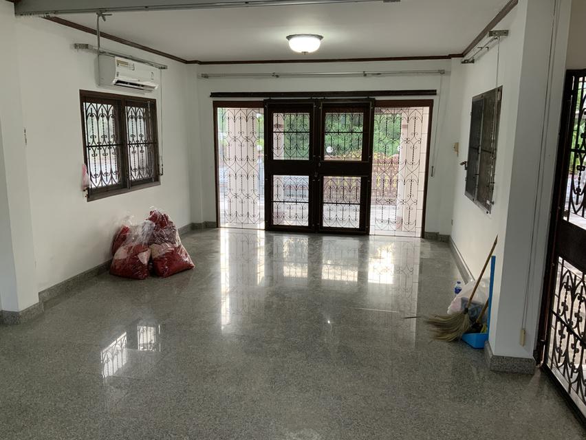 บ้านเดี่ยว132ตรวกฤษดา26นครชัยศรีมีสนามกอล์ฟในหมู่บ้าน 7