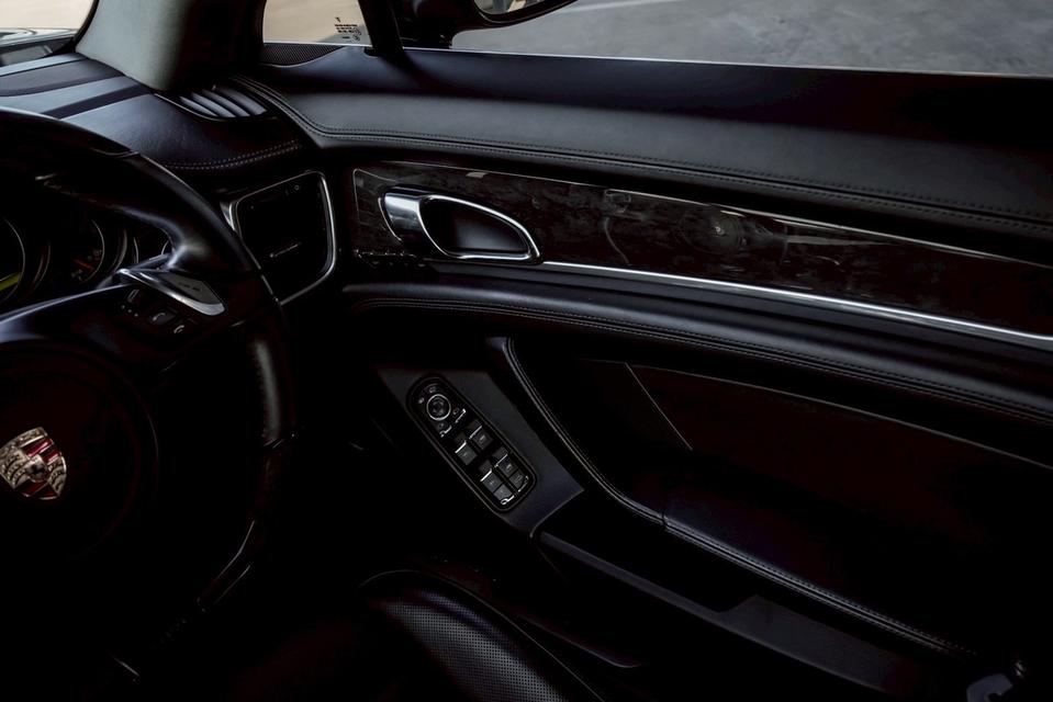 รหัสรถ CBL5825 Porsche PANAMERA 3.0 S Hybrid AT 2013 รูปที่ 13