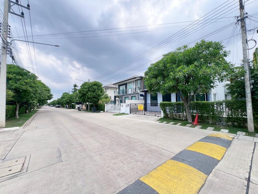 ขายบ้านเดี่ยว 2 ชั้น หมู่บ้านเซนโทรรังสิตคลอง 4 ( Centro Rangsit Klong4-Wongwaen ) ใกล้ทางด่วนวงแหวนมอเตอร์เวย์ ใกล้ฟิวเจอร์พาร์ครังสิต 2