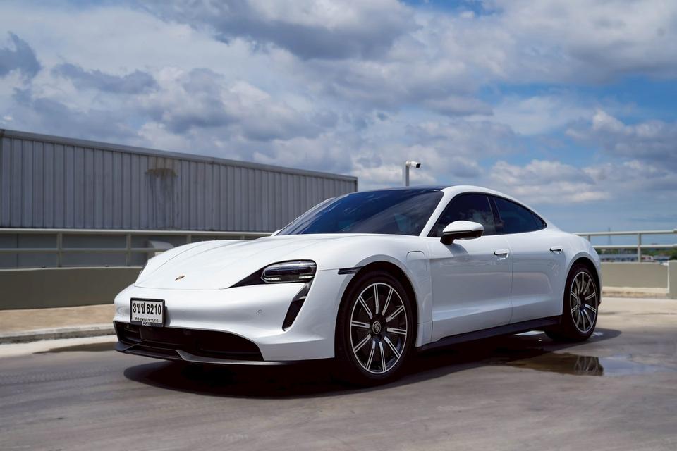 ขายรถ Porsche Taycan Base  10