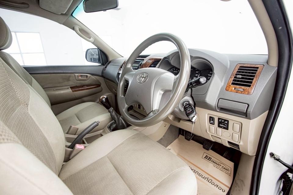 รหัสรถ  1D585 VIGO CHAMP 2.5 E PRERUNNER DOUBLECAB 2013 14