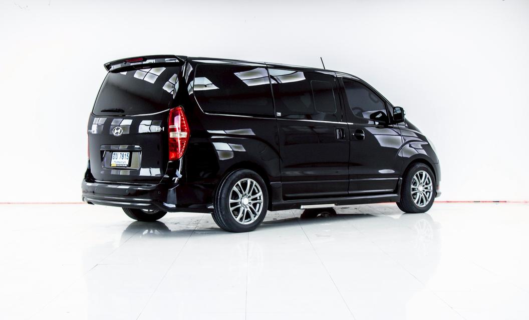 HYUNDAI H-1 2.5 DELUXE 2011 6