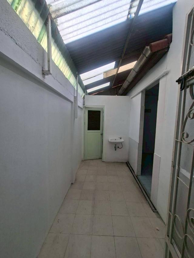 ให้เช่าทาวน์โฮม 4 ชั้น+ดาดฟ้า ในเอกมัย ใกล้ดองกี้มอลล์ทองหล่อ-เอกมัย (N.1826) 4