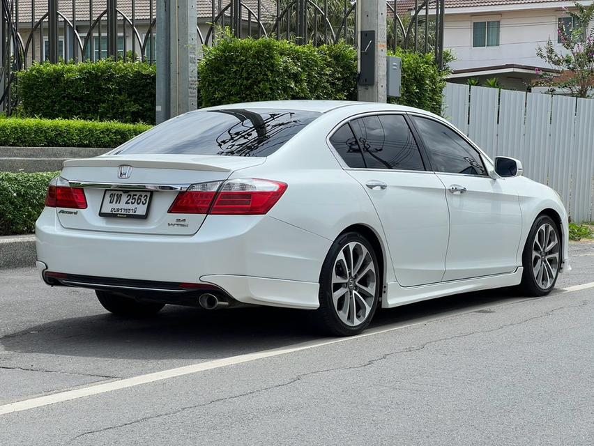 Accord 2.4 TECH (Sunroof) จัดเต็ม รูปที่ 15