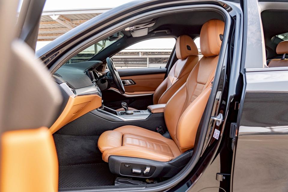 รหัสรถ NP3573 ✨ คัดพิเศษ BMW 320d M SPORT 2020 รูปที่ 10