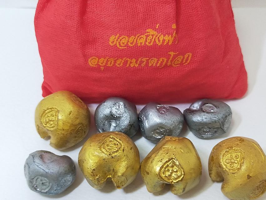พดด้วงปูนพลาสเตอร์ที่ระลึก