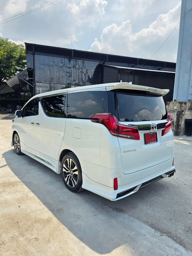 Toyota ALPHARD 2.5SC PACKAGE สีขาว ปี 2024 ไมล์ 20,000 กม. รูปที่ 6