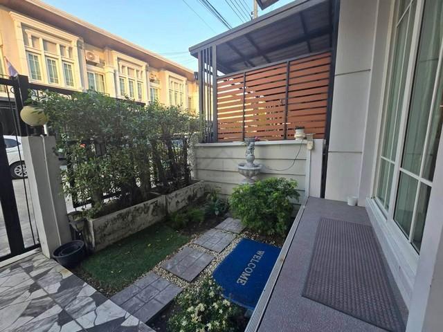 ให้เช่าทาวน์โฮม 2 ชั้น 3 ห้องนอน โกลเด้นท์ทาวน์ 3 บางนา-สวนหลวง เฟอร์นิเจอร์พร้อมอยู่ 2