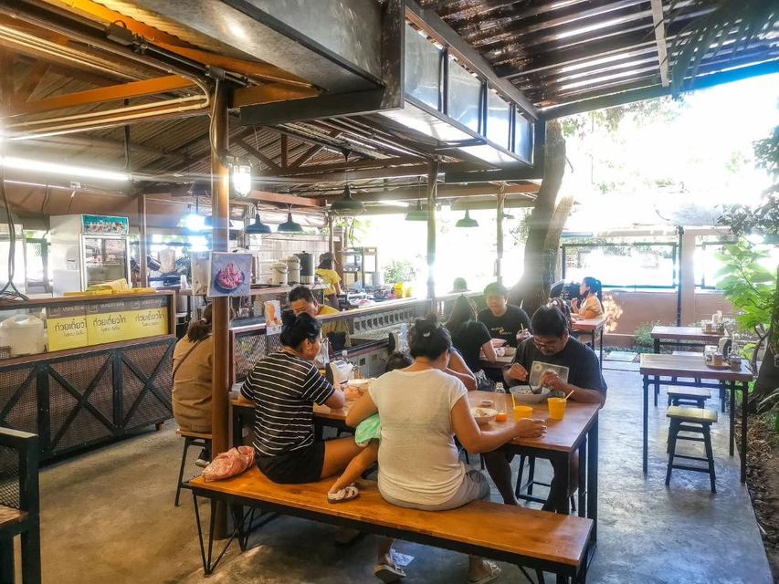 ขายบ้านเดี่ยว หลังมุม พร้อมที่ดินและกิจการร้านอาหาร ทำเลดี ซ.บางกระดี่ 3 พระราม 2  13