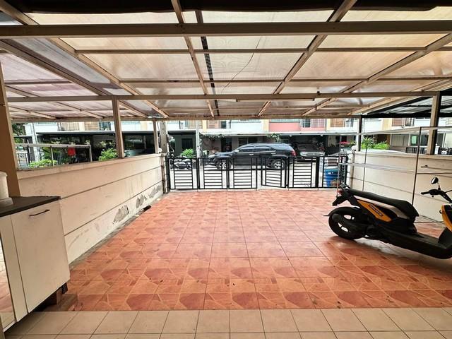 ขายทาวน์โฮม 3 ชั้น หมู่บ้านทาวน์พลัส เกษตร – นวมินทร์ หลังบุญถาวรเกษตรนวมินทร์ ใกล้เลียบด่วน **ขายพร้อมผู้เช่า 2