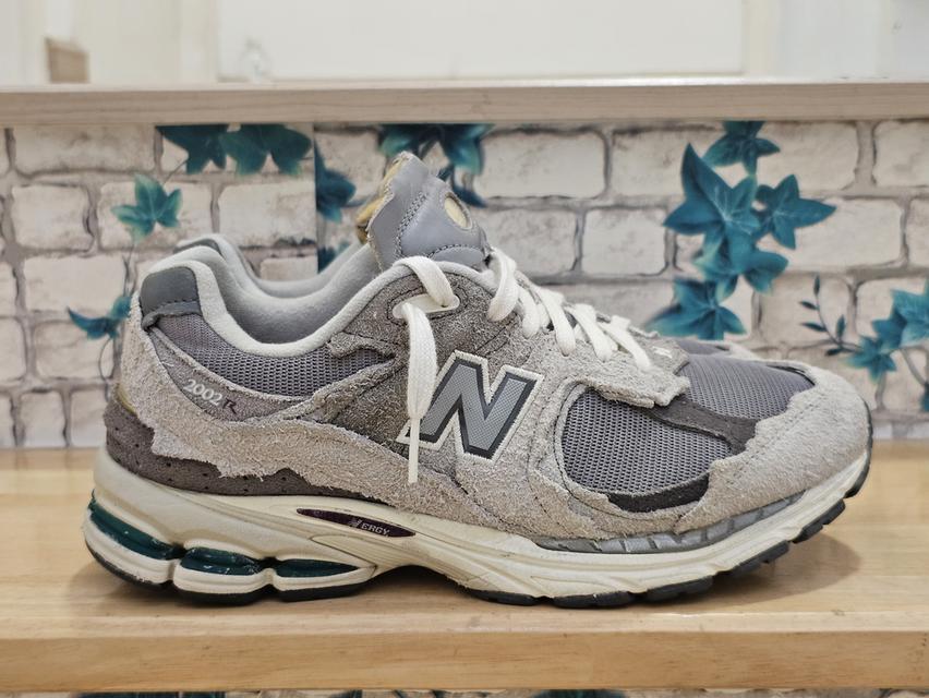 NewNew Balance 3