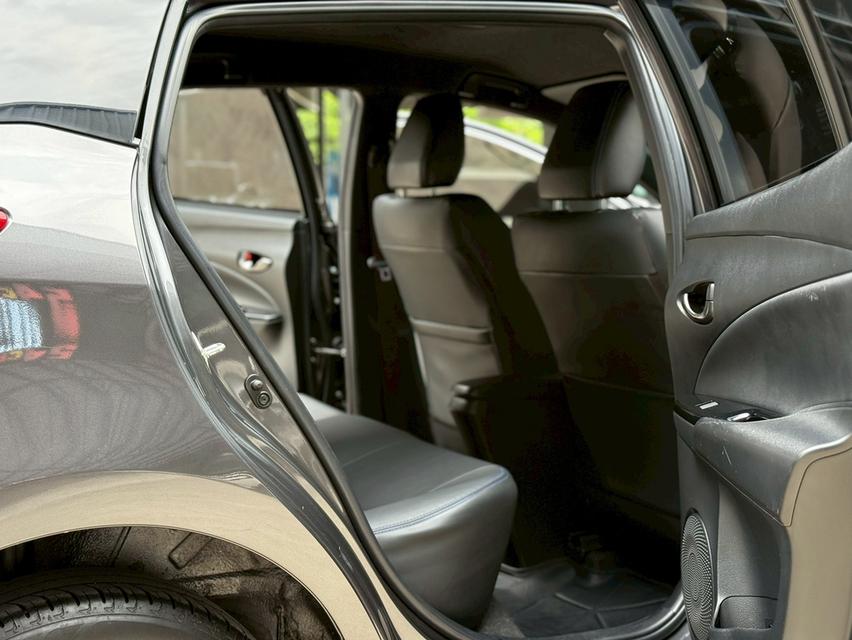 Toyota yaris 1.2 hatchback ใช้ไป 4x,000 บาท กม. 18