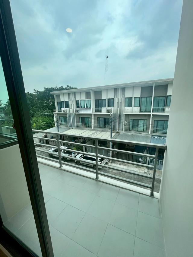 ทาวน์โฮม อาคารพาณิชย์ 12