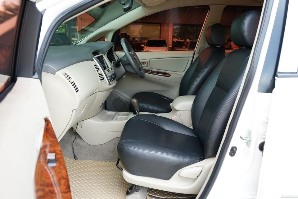 2012 TOYOTA INNOVA 2.0G 9