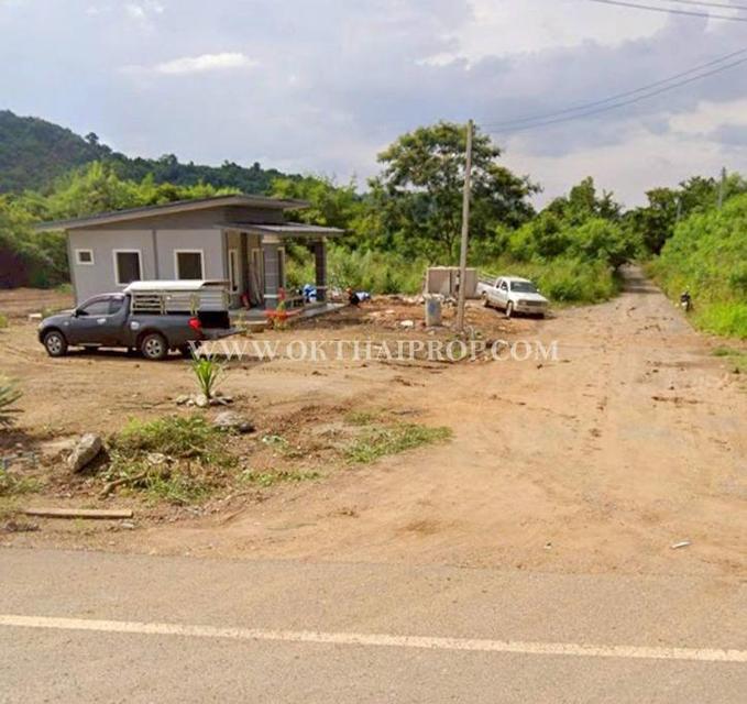 ที่ดินบางเสร่ ใกล้ถนนหมายเลข 332 อ.สัตหีบ จ.ชลบุรี 11