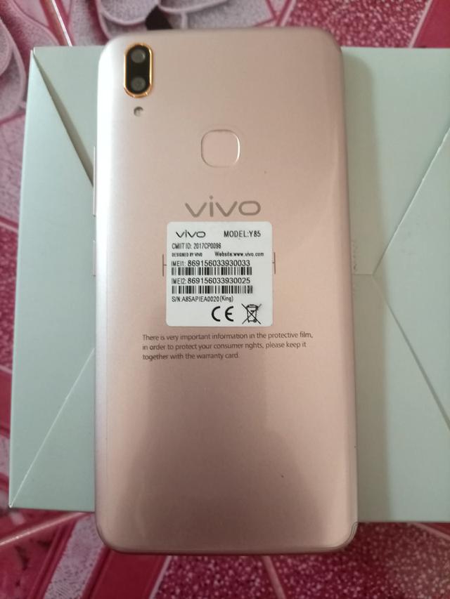 Vivo V9Ram4/64GBใช้งานปกติ ใส่ได้ทุกซิม โหลดแอปทั่วไปปกติจอดีไม่แตกไม่รอย แบตใหม่อึดสุดๆกล้องสวยเครื่องเร็วราคา 1,190บาท รูปที่ 2
