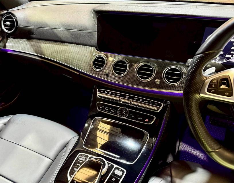 Mercedes-Benz E350e AMG Dynamic(W213) ปี 2018 15