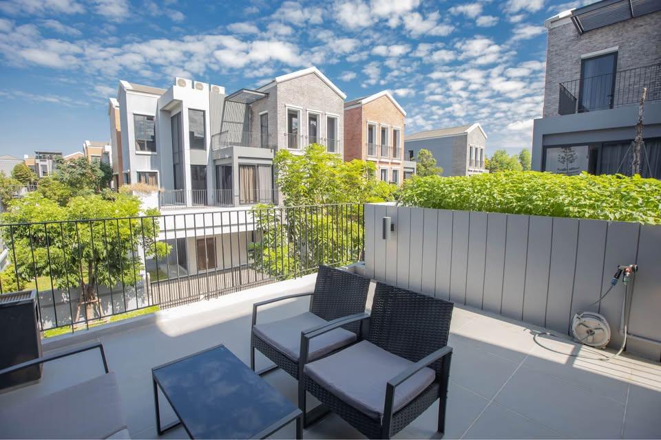 ให้เช่า บ้านเดี่ยว 3 ชั้น อาร์เทล เอกมัย-รามอินทรา 20