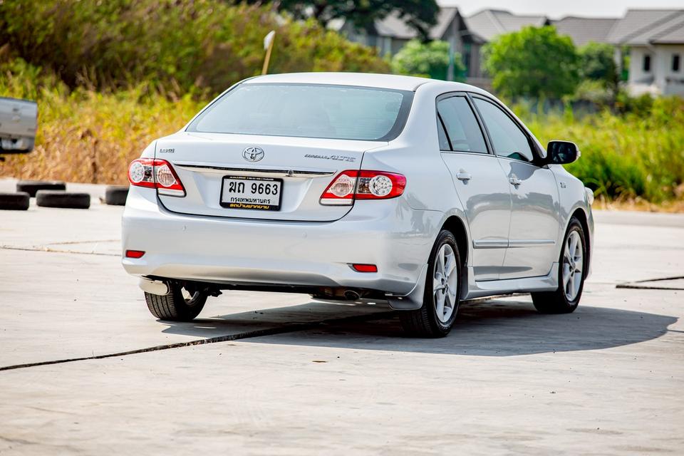 Toyota Altis 1.8G ปี 2012 เกียร์ออโต้ รุ่นท๊อป สีเทา สวยสภาพดี รูปที่ 5