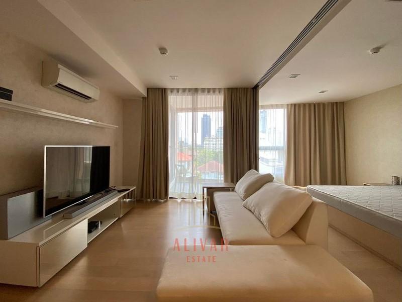 RC070224 Condo for rent LIV@49 Sukhumvit 49 near BTS Thonglor. 1