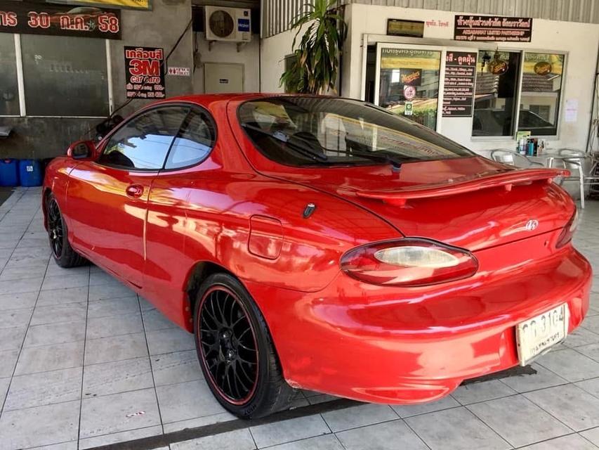 1999 Hyundai Tiburon สีแดง 3