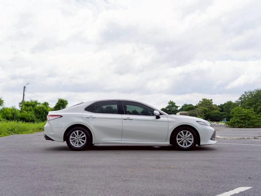 ขาย Toyota Camry 2.0G ปี19