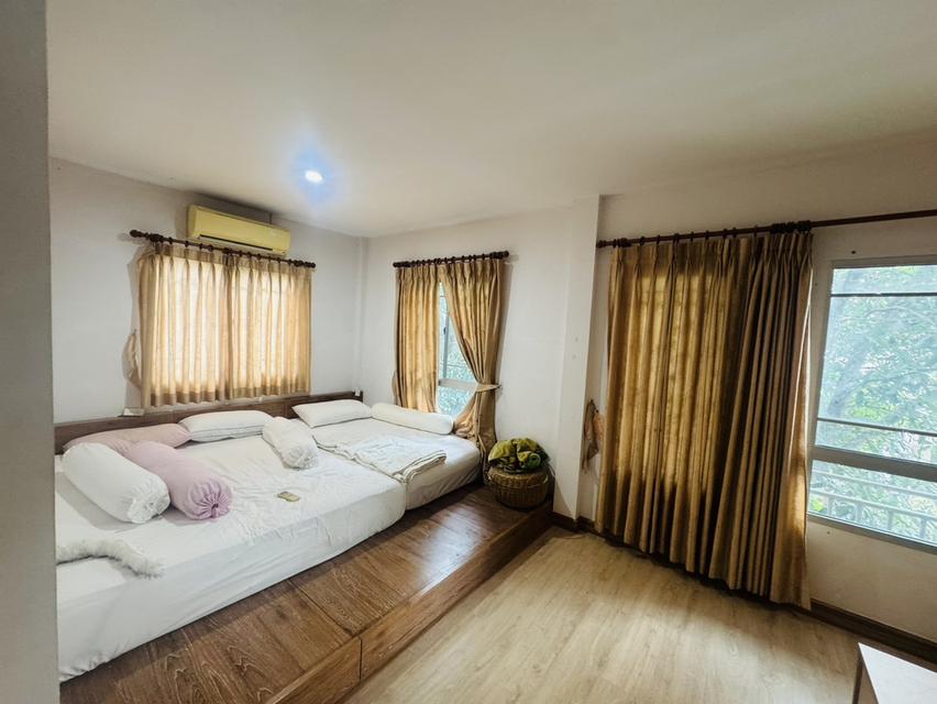 บ้านแฝด 2 ชั้น สไตล์บ้านเดี่ยว ผนังไม่ติดใคร หมู่บ้านพร้อมพัฒน์1  จองตอนนี้ ลดพิเศษ 200,000 บาท 8