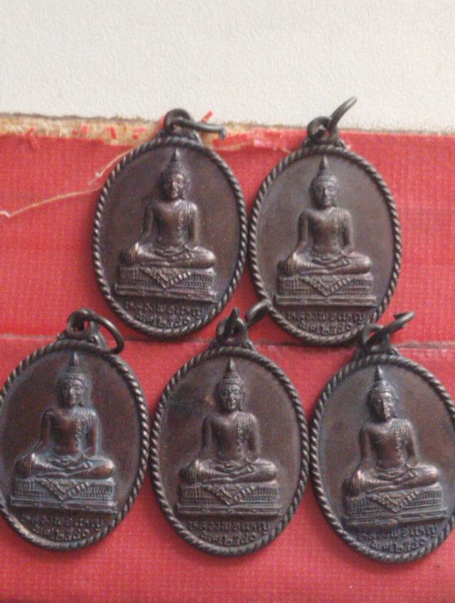 เหรียญหลวงพ่อใหญ่วัดราษฎร์บำรุงปี๔๐ 10
