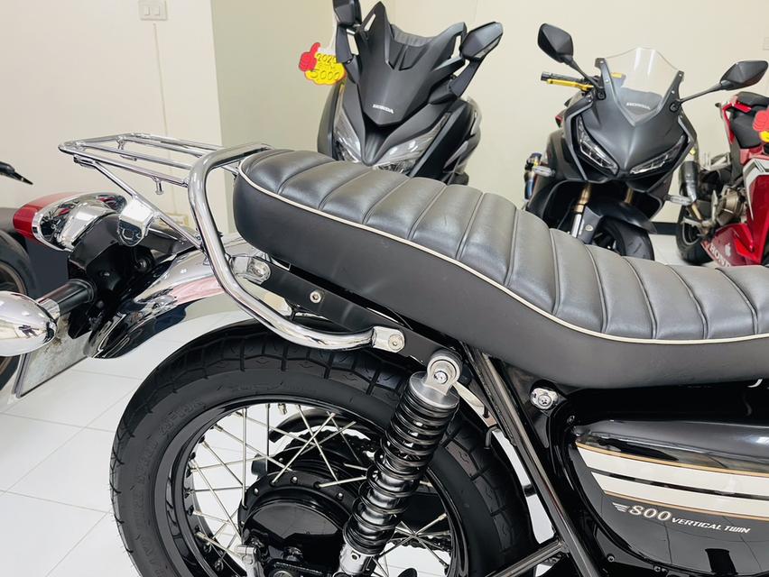 W800SE/2022 10