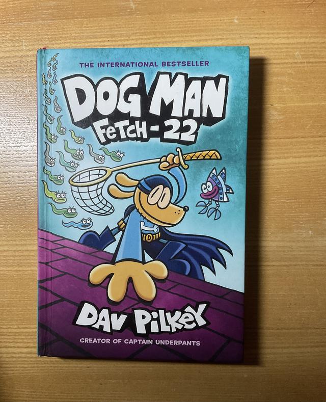 หนังสือการ์ตูนภาษาอังกฤษเด็ก dog man ปกแข็งมือสองสภาพใหม่ รูปที่ 6