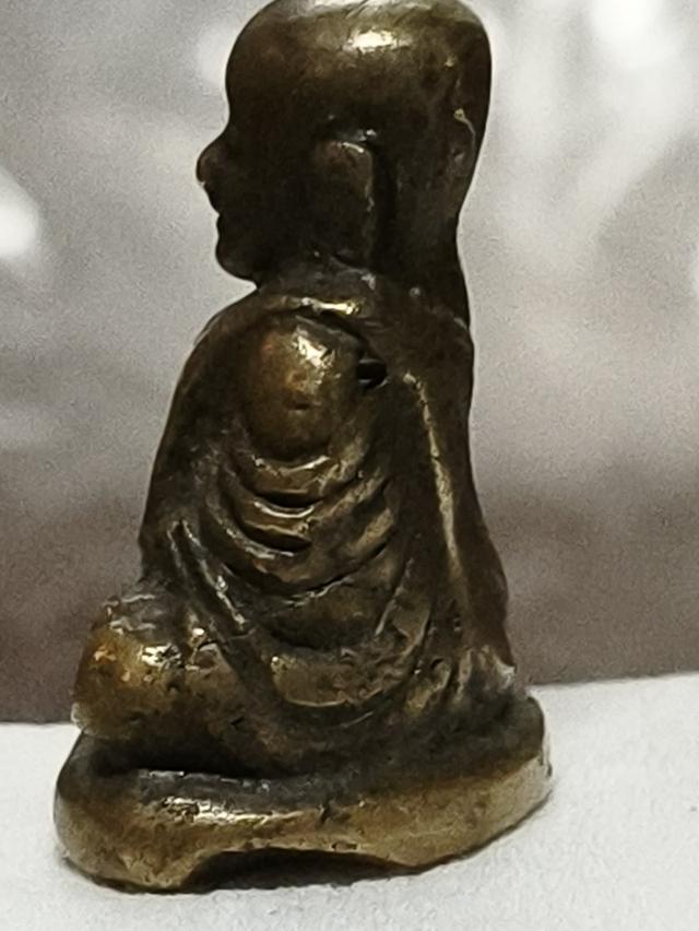 รูปหล่อหลวงพ่อเงินพิมพ์นิยมบี 7