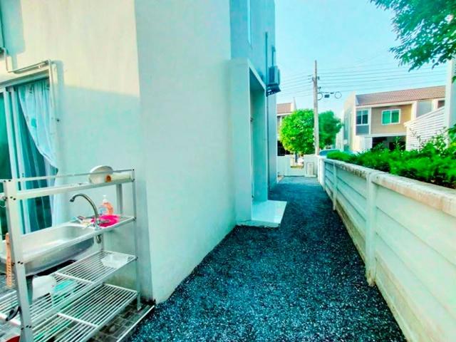 เช่าทาวน์โฮม 2 ชั้น 3 นอน 2 น้ำ วัดสามง่าม บางบัวทอง 7-Eleven บางบัวทอง 1กม.จัดเต็มเฟอร์ฯ ของใช้ไฟฟ้า 7