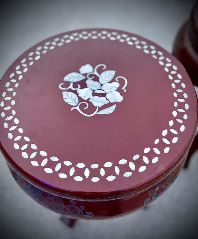 เก้าอี้มุก ขาอ่อน กี๋มุกวางแจกัน เก้าอี้ประดับเปลือกหอยมุก สไตล์จีนโบราณ 2