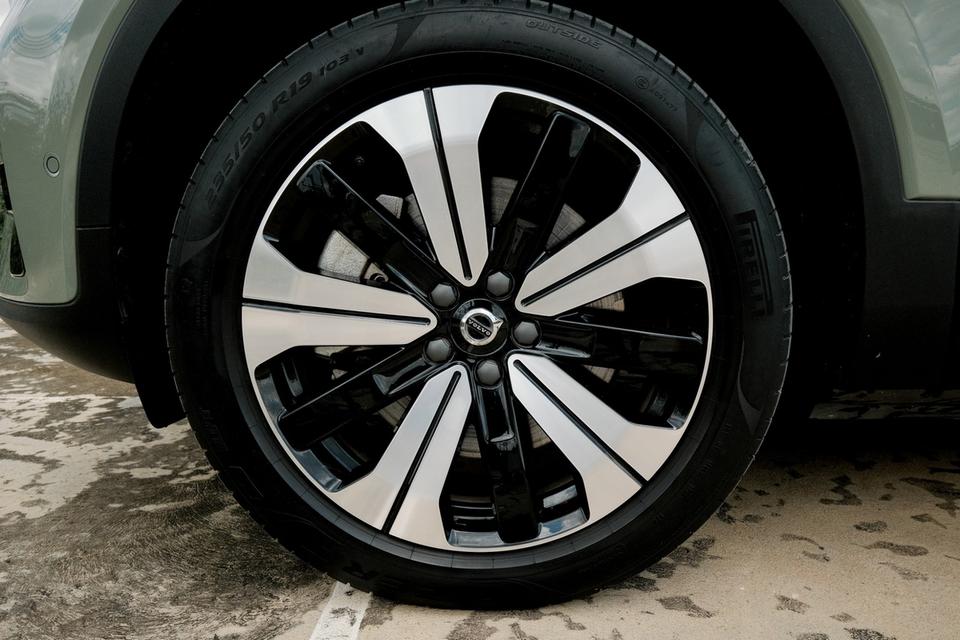 Volvo XC40 ไฟฟ้าล้วน 8