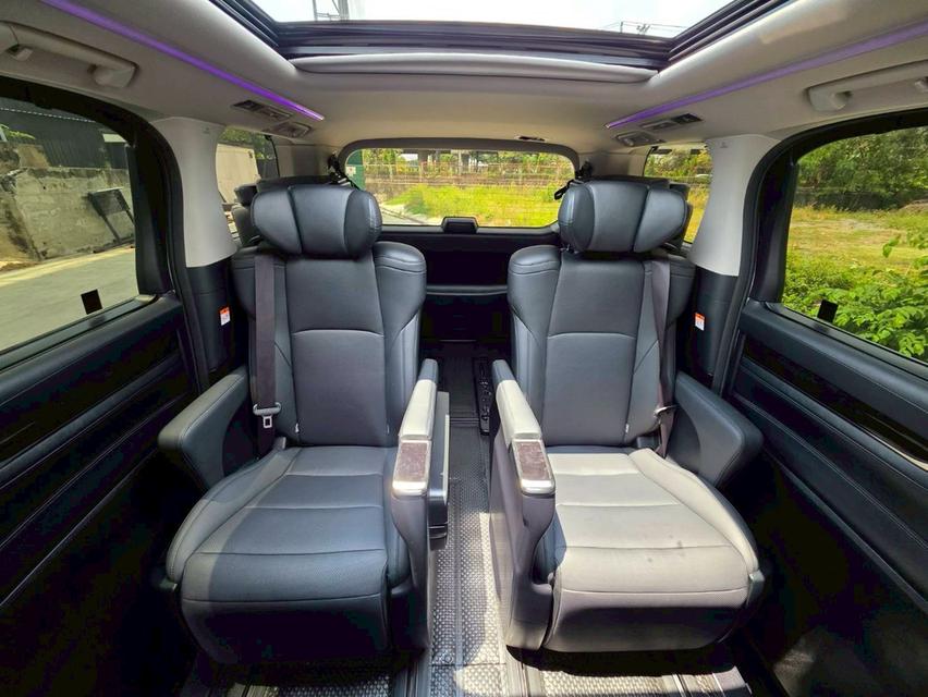 Toyota ALPHARD 2.5SC PACKAGE  สีขาว ปี 2023 ไมล์ 40,000 กม. รูปที่ 14