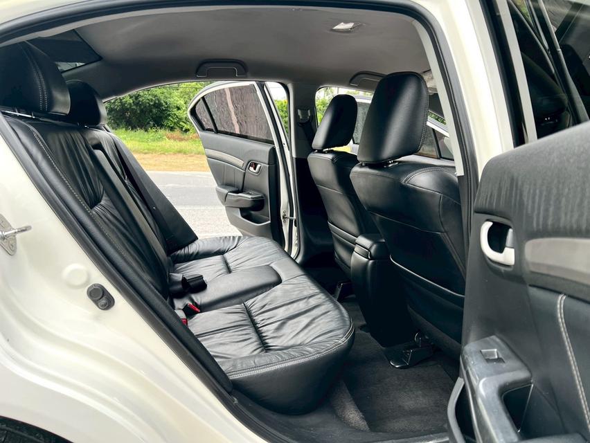 hondaHONDA CIVIC 1.8 E NAVI ปี 2013 9