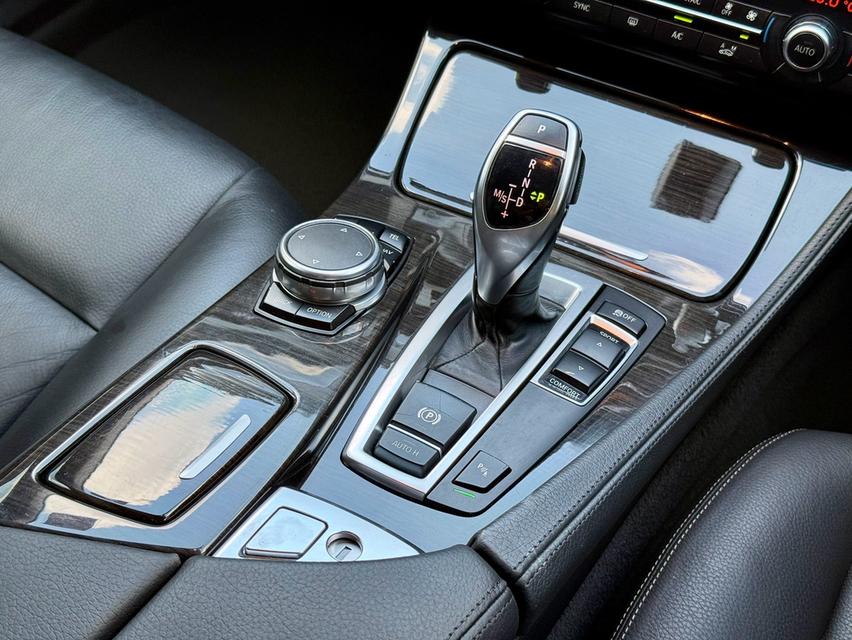BMW 528i LUXURY LCI F10 ปี 2015 รูปที่ 14
