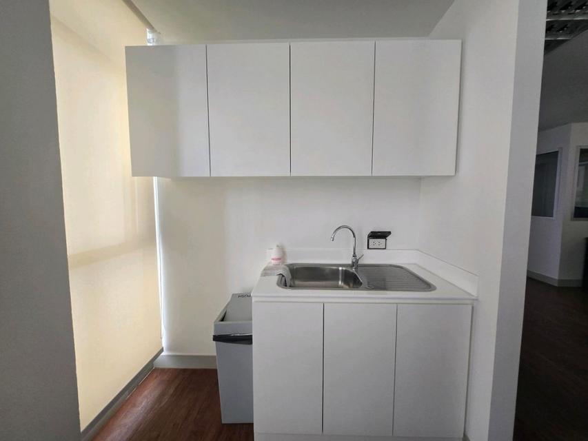 อาคารสำนักงานให้เช่า 8 ชั้น พร้อมลิฟต์ ศรีนครินทร์ 40 ไลน์ไอดี ✅ @ibx7531n 5