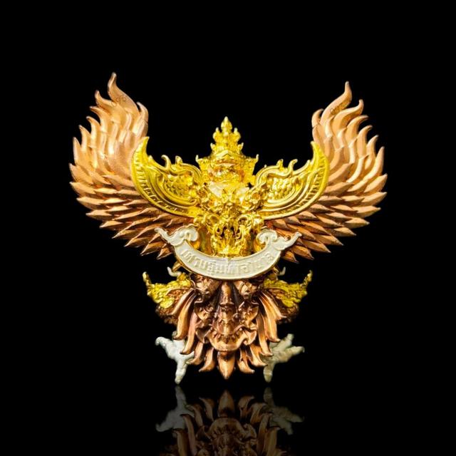 พญาครุฑ รุ่นเศรษฐีมหาอำนาจ พระอาจารย์อำนาจ อาทิตฺตวณฺโณ สำนักสงฆ์เขาสามล้าน จ.ชุมพร 📌 จัดสร้างปี พ.ศ. 2568 รูปที่ 2