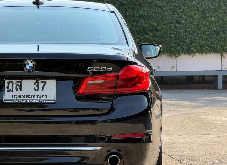 BMW 520D G30 รถมือเดียวป้ายแดง รถออกศูนย์ BMW THAILAND รถวิ่งน้อย เข้าศูนย์ตรงระยะ รถไม่มีอุบัติเหตุครับ รูปที่ 9