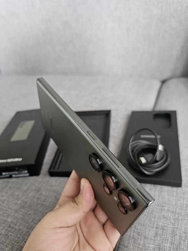 Samsung S23 Ultra ครบกล่อง 3