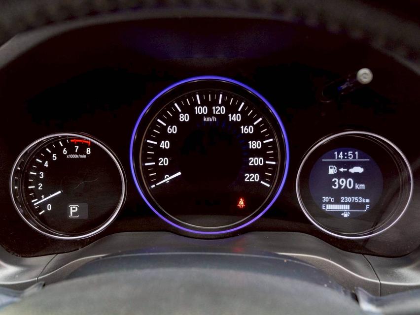 Honda HR-V 1.8 EL ปีจด 2018 12