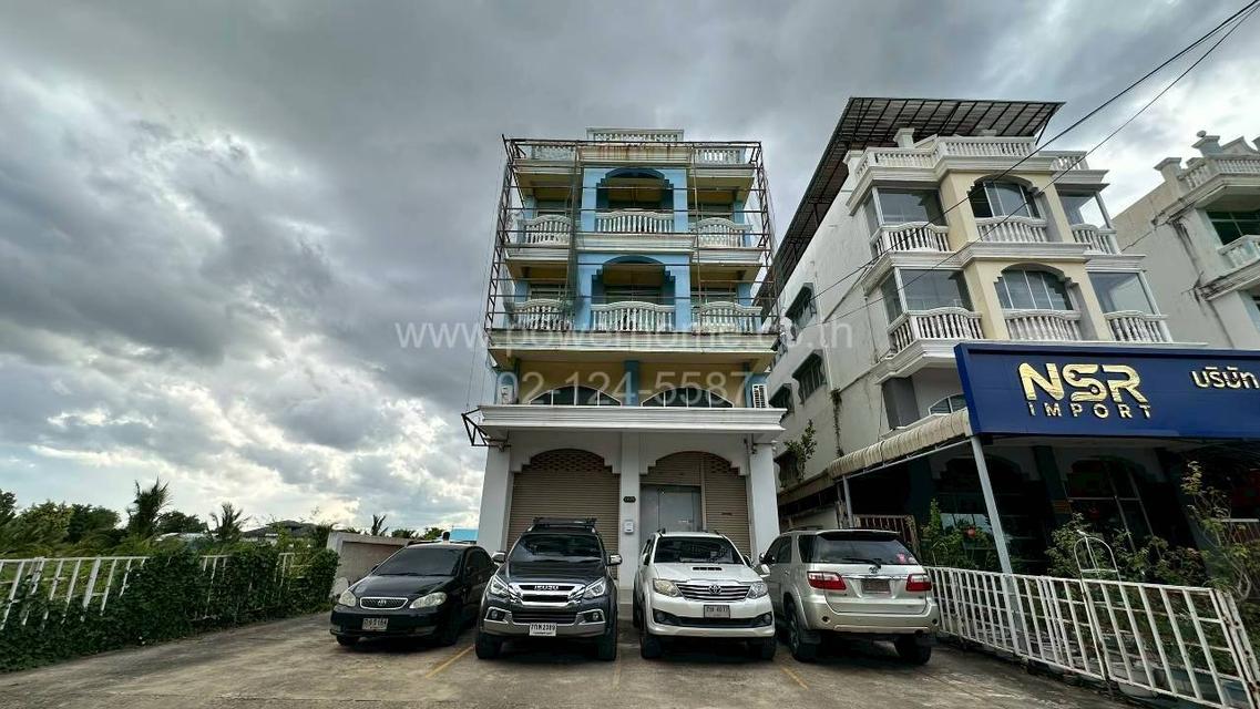 อาคารพาณิชย์ 3.5 ชั้น ถนนพุทธมณฑลสาย 2 แขวงศาลาธรรมสพน์ เขตทวิวัฒนา กรุงเทพมหานคร 3