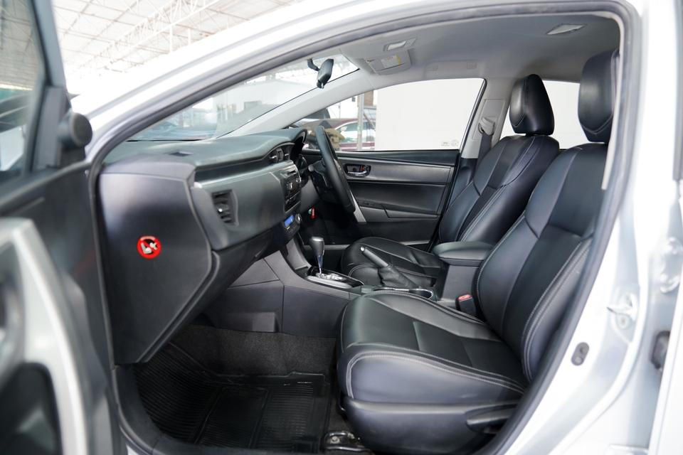 TOYOTA ALTIS 1.8 E AT ปี2018 10