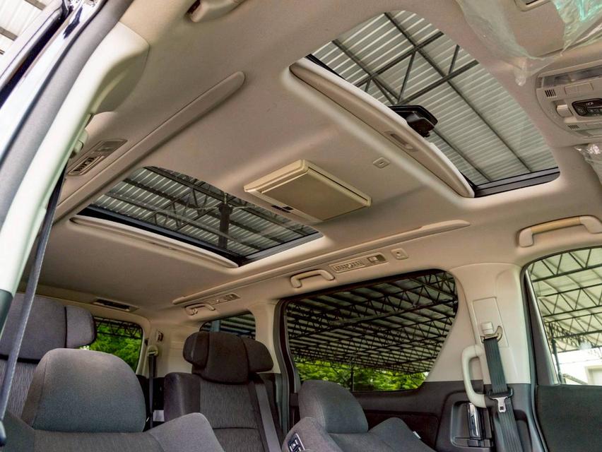 Toyota Vellfire 2.4ZG Edition ปีจด 2015 11