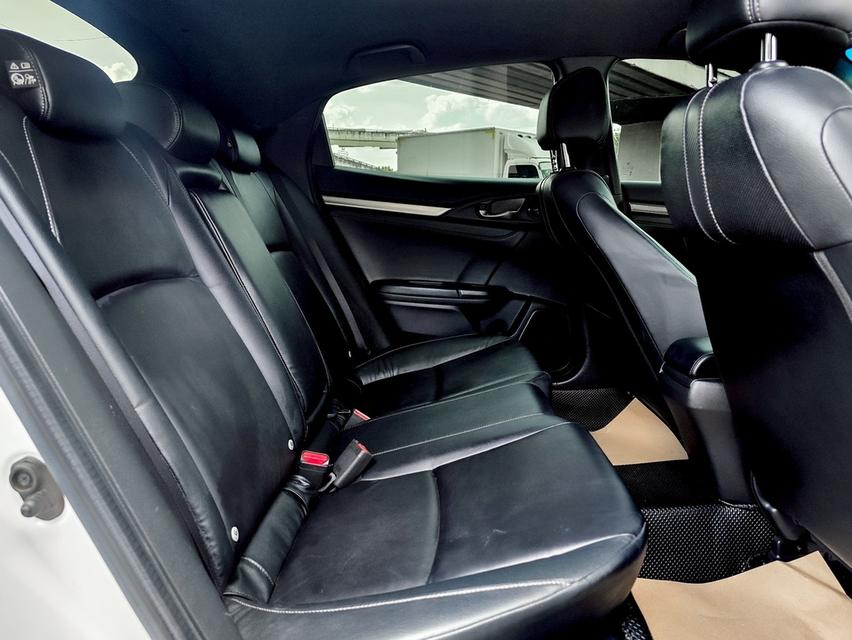 รหัสรถ CBLX43 🚗 HONDA CIVIC FK 1.5 TURBO ปี 2019 🚗 15