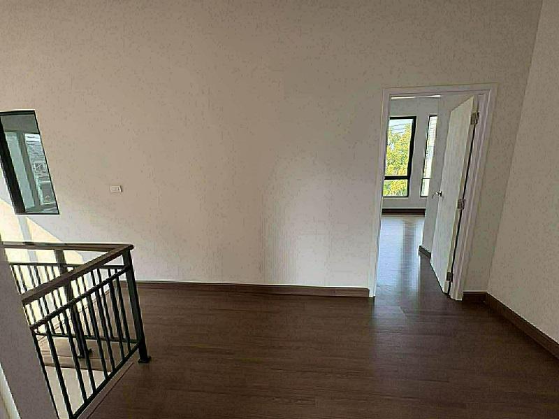 ขายและให้เช่าบ้านเดี่ยวหลังใหม่ Britania วงแหวน-เทพารักษ์ ใกล้วงแหวนถนนกาญจนาภิเษก สมุทรปราการ. 5