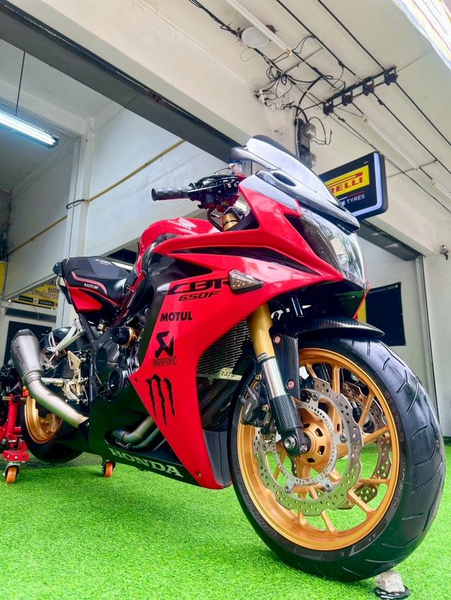 CBR650F ปี2013 Honda สีแดง รูปย่อยที่ 3