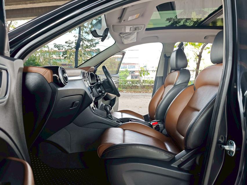 ðĨāļāļĢāļĩāļāļēāļ§āļāđ āļĢāļāļŠāļ§āļĒ āļāļĩāđāļŦāļĄāđ āļāļąāļāļāļĩāļĄāļēāļ MG ZS 1.5 X Sunroof AT āļāļĩ 2018 āļĢāļđāļāļāļĩāđ 18