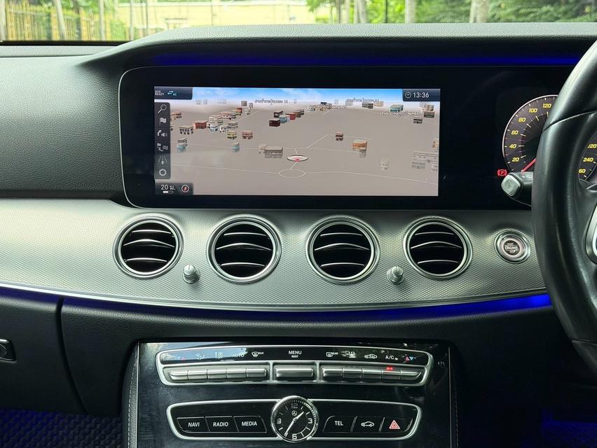 (แจ้งรหัสรถ PJP9026) 2020 MERCEDES-BENZ E300e Avantgarde รูปที่ 11